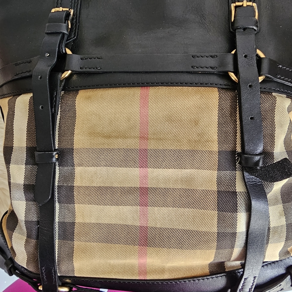 BURBERRY House Check Bridle CalfskinTote Bag - Picture 9 of 10